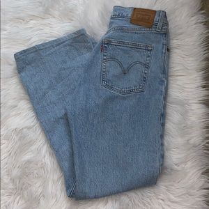 Levis rib cage flare jeans